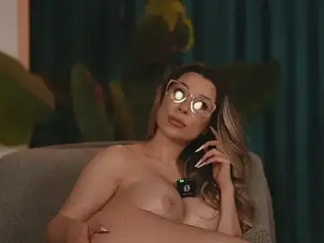 Stripchat Free Porn Cam of Assmerising