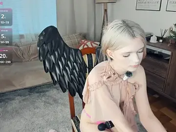 Stripchat Free Porn Cam of LaureMestler