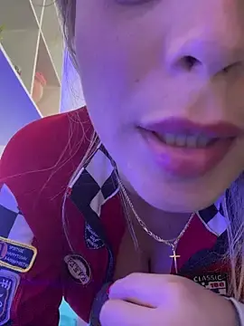 Stripchat Sex Cam of _Alicee_1