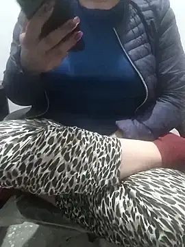 Stripchat Live Sex Cam of payal_261072_