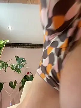 Stripchat Nude Webcam of Alma-