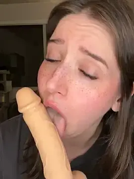 Stripchat Free Live Porn of nerdynina