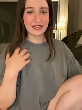 Stripchat Free Live Porn of nerdynina