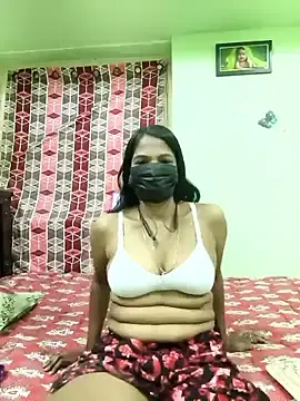 Stripchat Nude Webcam of Tamil_Ishu