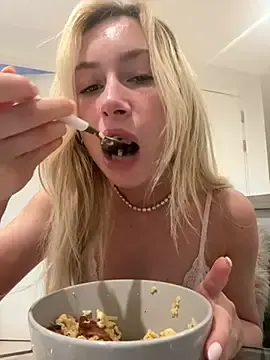 Stripchat Adult Video Chat of SexySaraxxoo