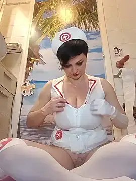 Stripchat Free Porn Cam of lucillabollente