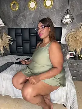 Stripchat Best live sex cam show of AranzalatinBlaks1
