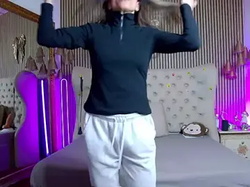 Stripchat Live Sex of PlayfulShow