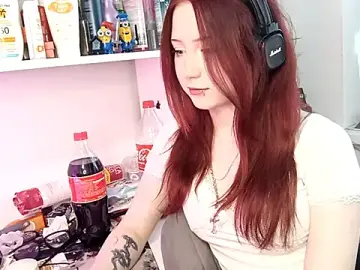 Stripchat Best live sex cam show of em0emily