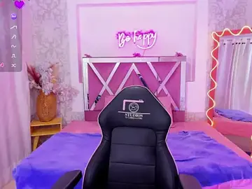 Stripchat Adult Webcams of sharlot_tay1