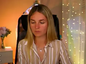 Stripchat Free Porn Cam of DeboraLarson