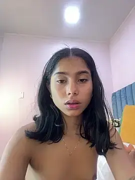 Stripchat Adult Webcam of Milaa_Star_