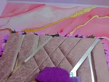 Stripchat Free Porn Cam of Bella__sweet