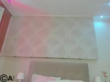 Stripchat Watch Live Sex Cams of Donna_Evans