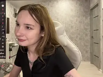 Stripchat Adult Webcam of LeyaVoss