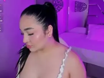 Stripchat Live Sex Cam of stefany_duque1_