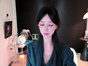 Stripchat Live Sex Cam of 2Zoe