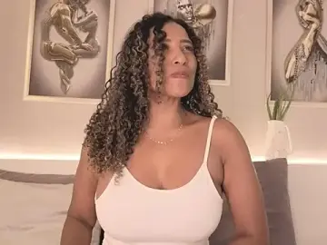 Stripchat Free Live Porn of _Victoria_Hills
