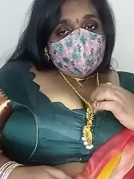 Stripchat Adult Webcam of Divyahoty