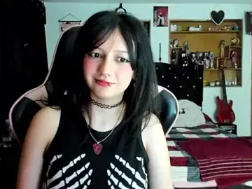 Stripchat Nude Webcam of Maki_Zein_