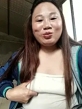 Stripchat Sex Cam of MINSSA502