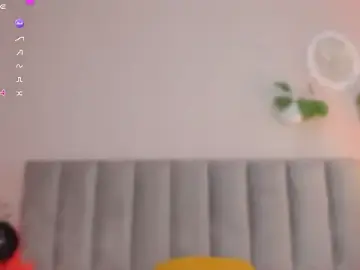 Stripchat Live Sex Cam of Tina_curly