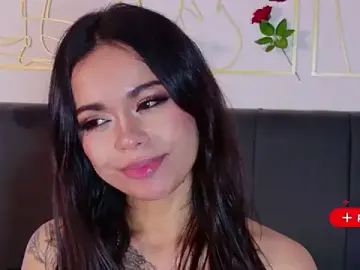 Stripchat Free Live Porn of Lyra_Valtierra