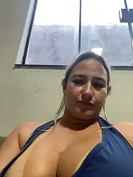 Stripchat Live Sex of lolitaloira2