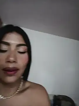 Stripchat Live Sex of Kylie_brazt