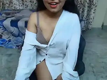 Stripchat Adult Webcam of Avni-kumarii