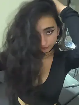 Stripchat Live Sex Cam of Lila_Desiree