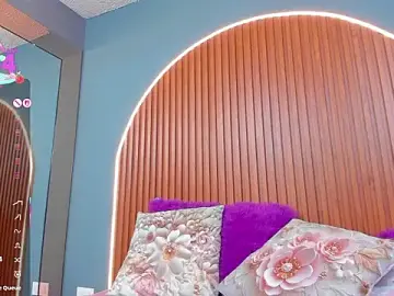 Stripchat Watch Live Sex Cams of NayeCloud