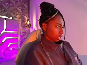 Stripchat Best live sex cam show of Queen_perla_