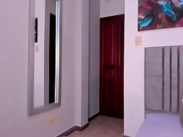 Stripchat Watch Live Sex Cams of TessaMonroee