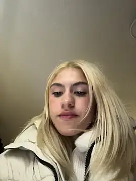 Stripchat Watch Live Sex Cams of Lia_fire