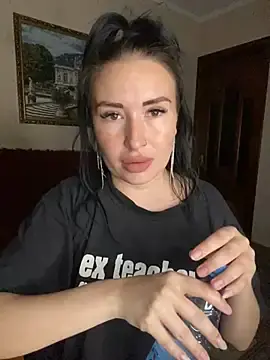 Stripchat Live Sex of Roxana_Bell