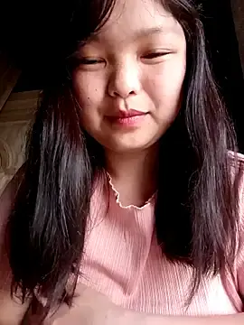 Stripchat Live Sex Cam of XoiXoi232