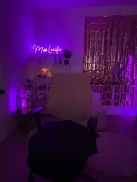 Stripchat Live Sex of Miss_Lucifer6