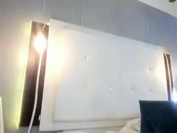 Stripchat Live Sex Cam of ximenanoah