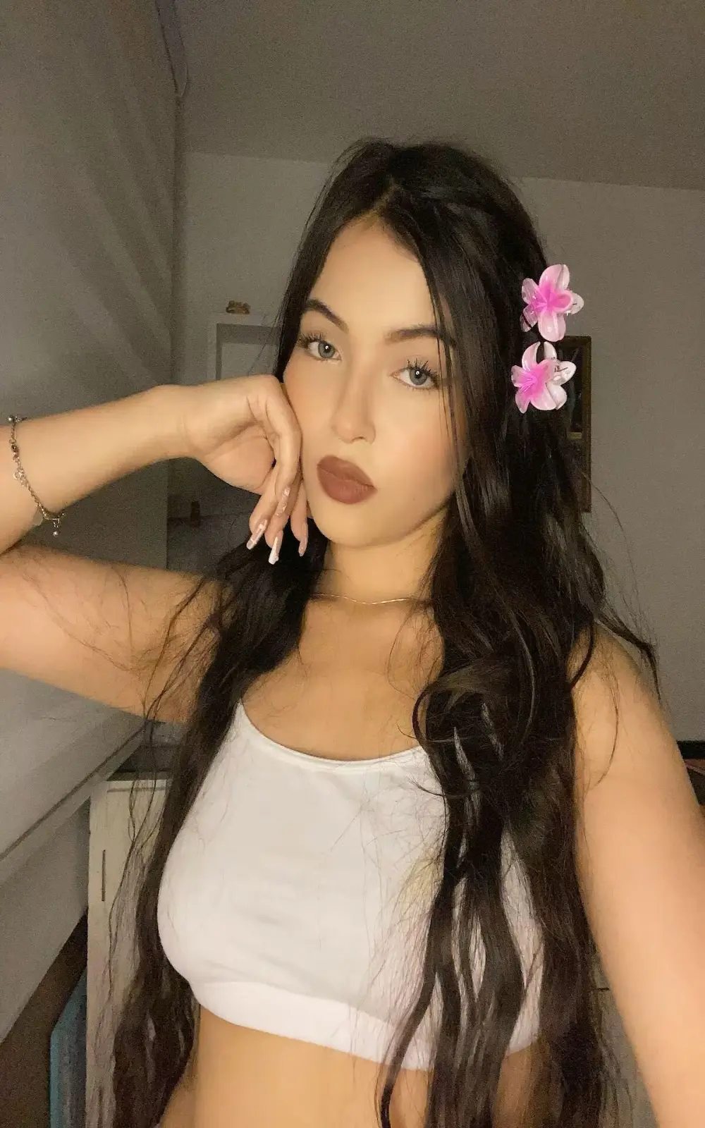 KyliePink_
