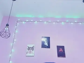 Stripchat Free Porn Cam of sexynova_93