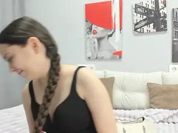 Stripchat Free Porn Cam of Tiny_JuJu