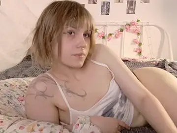 Stripchat Private Sex Chat of KikiMoor