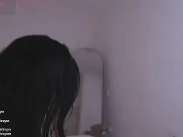 Stripchat Live Sex of CATALINA_RESTREPO