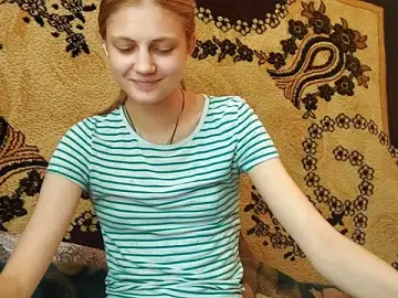Stripchat Free Porn Cam of LunaLaday