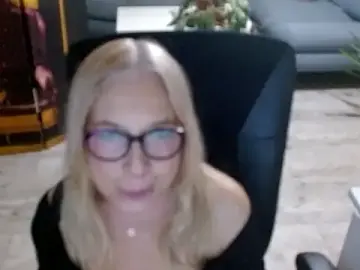 Stripchat Free Porn Cam of sofia_xkiss