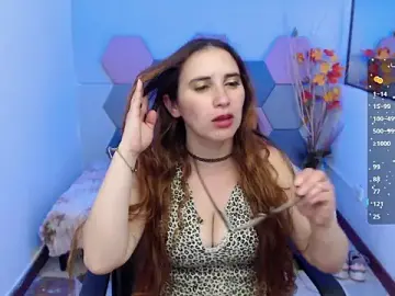 Stripchat Free Live Porn of CharloteTaylor_