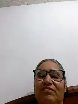 Stripchat Best Webcam of _candi