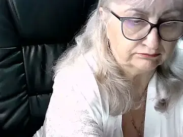 Stripchat Live Sex of LolkaAlyss