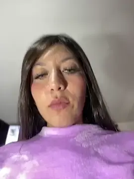 Stripchat Best Webcam of MiaJones21